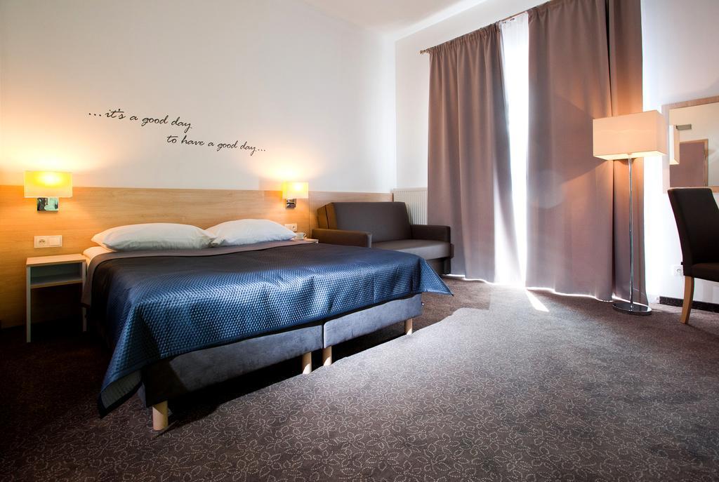 Borgata Bed & Breakfast Ustronie Morskie Ruang foto