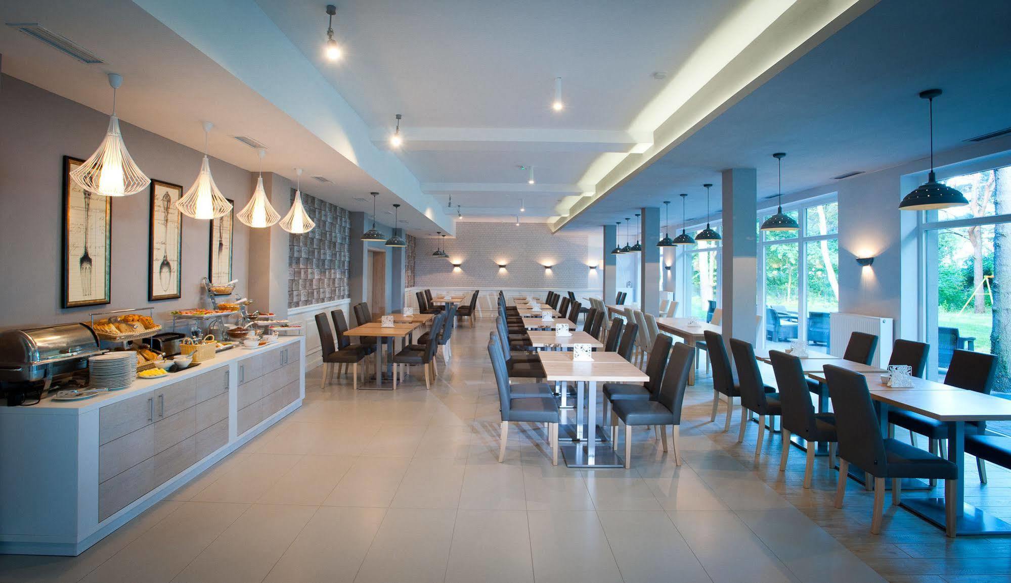 Borgata Bed & Breakfast Ustronie Morskie Bagian luar foto