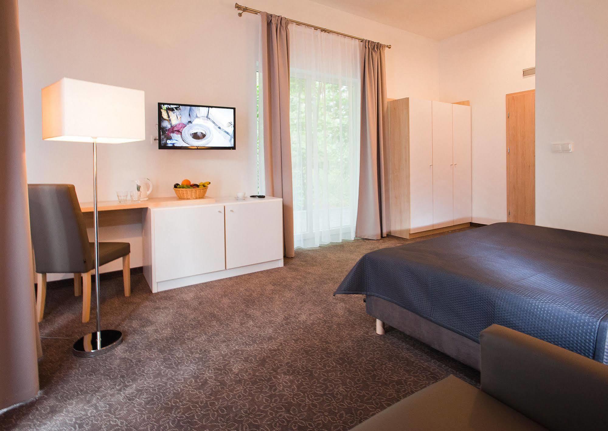 Borgata Bed & Breakfast Ustronie Morskie Bagian luar foto