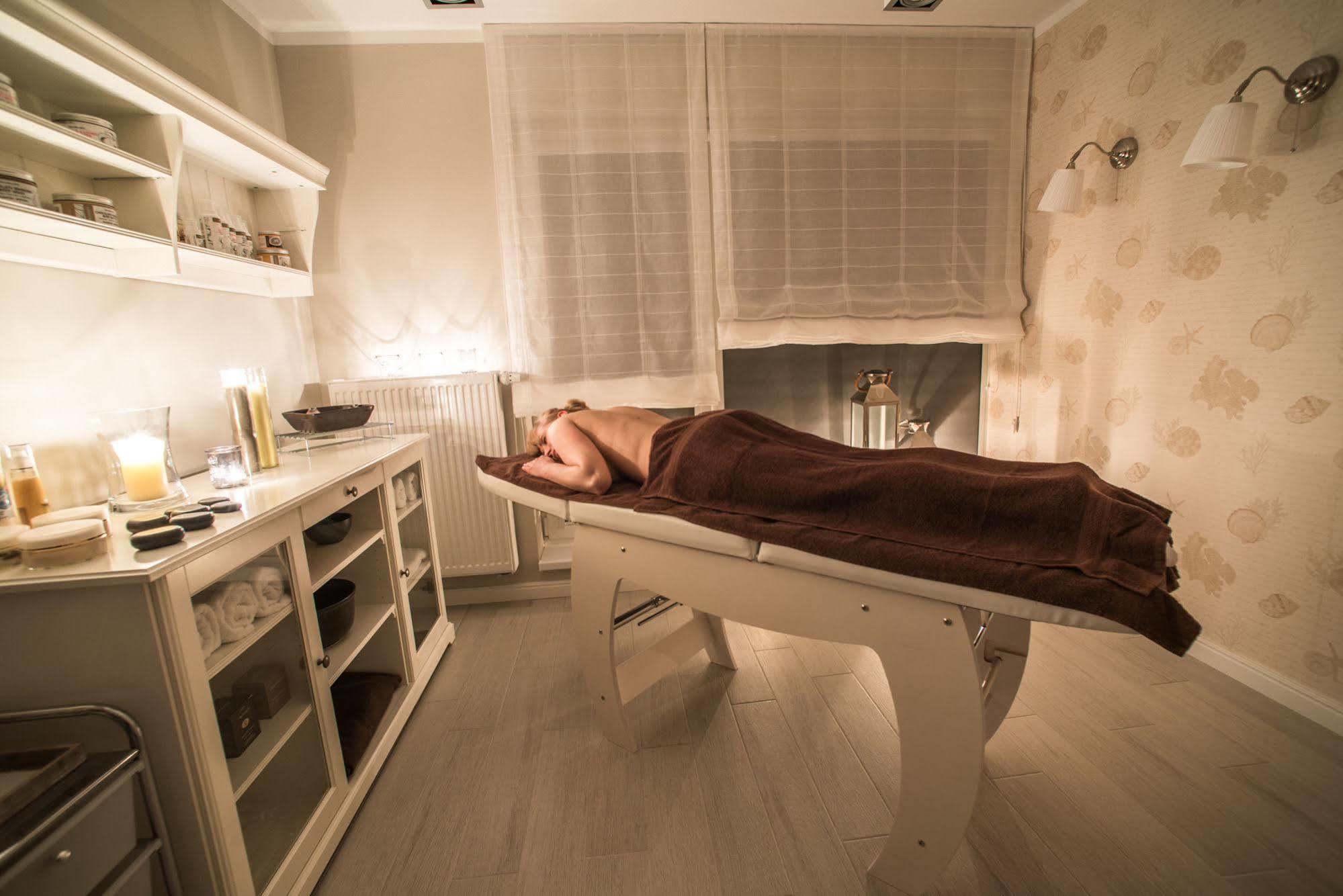Borgata Bed & Breakfast Ustronie Morskie Bagian luar foto